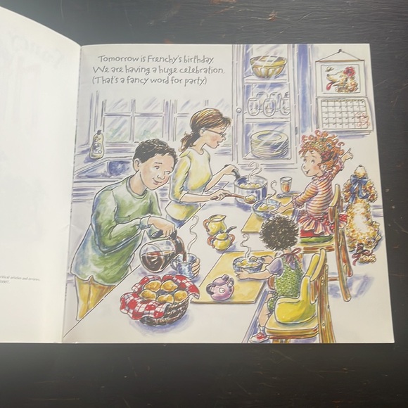 Fancy Nancy Puppy Party kids book - Picture 7 of 17